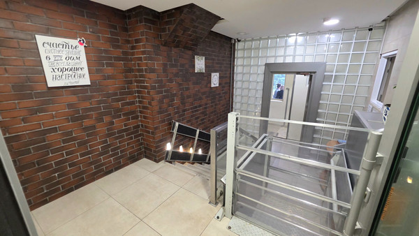 Продам двухкомнатную (2-комн.) квартиру, Бианки ул, 6к3, Московский г
