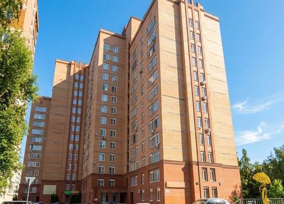 Продам трехкомнатную (3-комн.) квартиру, им Константина Аверьянова мкр, 17, Дмитров г