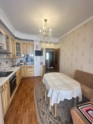 Продам трехкомнатную (3-комн.) квартиру, им Константина Аверьянова мкр, 17, Дмитров г