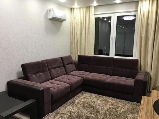 Сдам однокомнатную (1-комн.) квартиру, Ульяновская ул, 3/1, Артем г