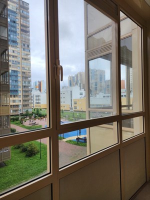 Продам однокомнатную (1-комн.) квартиру, Комендантский пр-кт, 66к7, Санкт-Петербург г