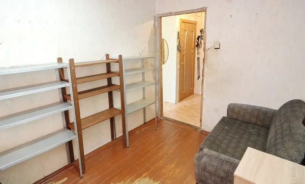 Продам двухкомнатную (2-комн.) квартиру, Плановая ул, 6, Металлострой п