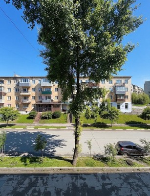 Продам двухкомнатную (2-комн.) квартиру, Усатого ул, 3, Фокино г
