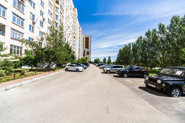 Продам трехкомнатную (3-комн.) квартиру, Носовихинское ш, 23, Реутов г