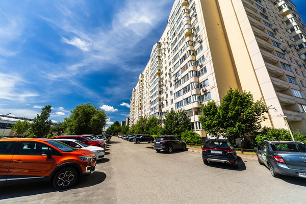 Продам трехкомнатную (3-комн.) квартиру, Носовихинское ш, 23, Реутов г