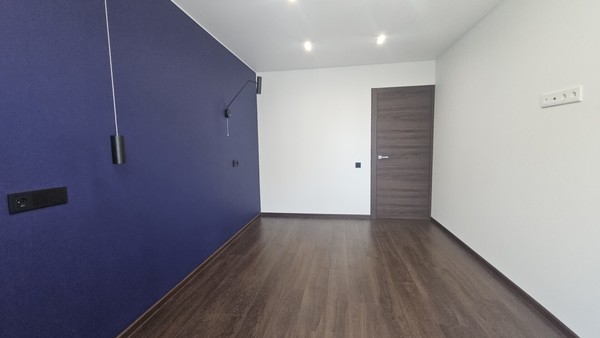 Продам трехкомнатную (3-комн.) квартиру, Южная ул, 14, Дрожжино рп