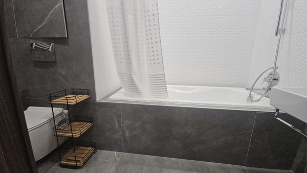 Продам трехкомнатную (3-комн.) квартиру, Южная ул, 14, Дрожжино рп