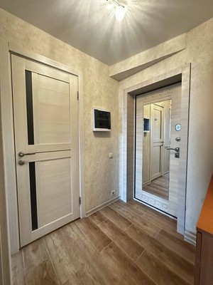 Продам однокомнатную (1-комн.) квартиру, Октябрьский пр-кт, 17, Троицк г