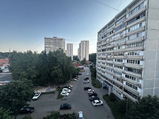 Продам однокомнатную (1-комн.) квартиру, Октябрьский пр-кт, 17, Троицк г