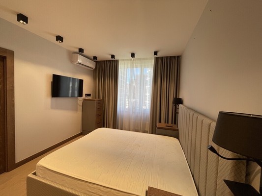 Продам двухкомнатную (2-комн.) квартиру, Берзарина ул, 30, Москва г