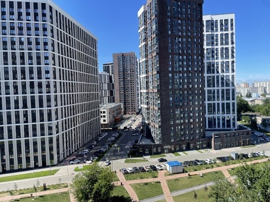 Продам двухкомнатную (2-комн.) квартиру, Берзарина ул, 30, Москва г