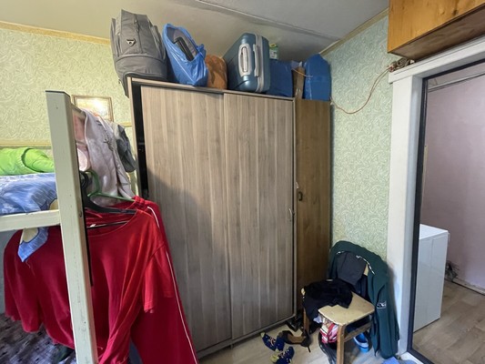 Продам комнату в 8-комн. квартире, Школьная ул, 4, Ангелово с
