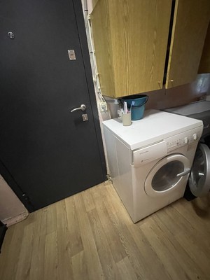 Продам комнату в 8-комн. квартире, Школьная ул, 4, Ангелово с