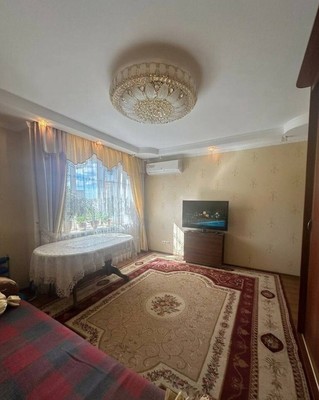 Продам трехкомнатную (3-комн.) квартиру, им Константина Аверьянова мкр, 17, Дмитров г
