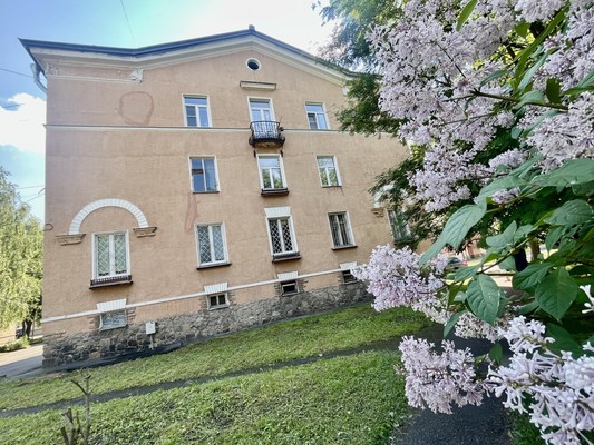 Сдам двухкомнатную (2-комн.) квартиру, Вокзальная ул, 6А, Колпино г
