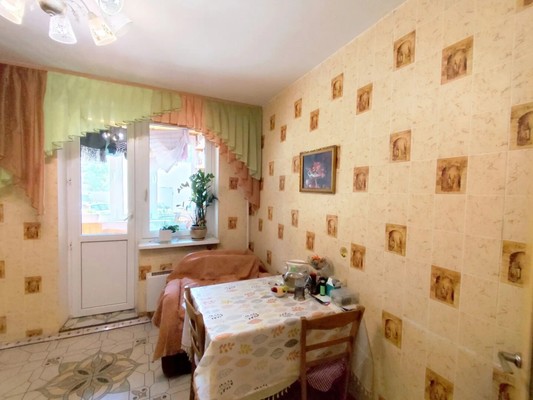 Продам однокомнатную (1-комн.) квартиру, Пушкинская ул, 15, Ашукино дп