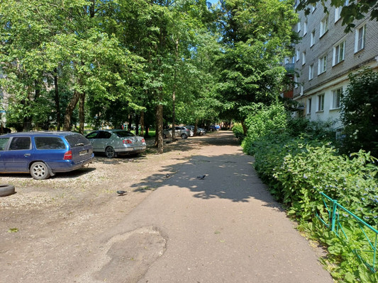 Продам двухкомнатную (2-комн.) квартиру, Т. Фрунзе-Оловянка ул, 13, Великий Новгород г
