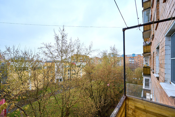 Продам двухкомнатную (2-комн.) квартиру, Просторная ул, 6, Москва г