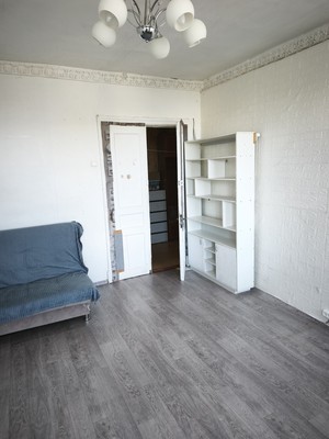 Продам трехкомнатную (3-комн.) квартиру, Швецова ул, 11, Санкт-Петербург г