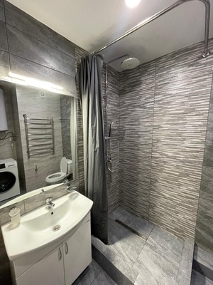 Продам двухкомнатную (2-комн.) квартиру, Таманская ул, 121к1, Анапа г