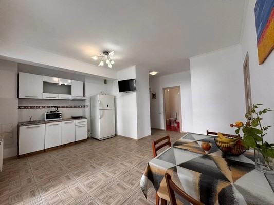 Продам трехкомнатную (3-комн.) квартиру, Таманская ул, 121к1, Анапа г