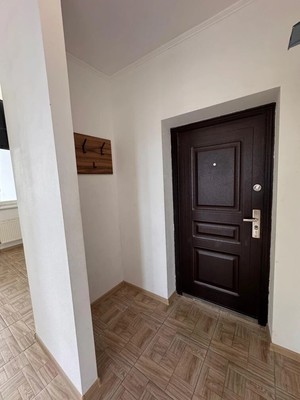 Продам трехкомнатную (3-комн.) квартиру, Таманская ул, 121к1, Анапа г