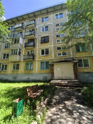 Продам двухкомнатную (2-комн.) квартиру, Ивовая ул, 4, Алексеевка д
