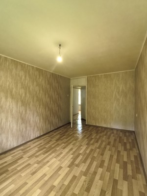 Продам двухкомнатную (2-комн.) квартиру, Ивовая ул, 4, Алексеевка д