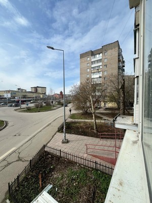 Продам двухкомнатную (2-комн.) квартиру, Чкалова ул, 6, Пермь г