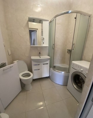 Продам однокомнатную (1-комн.) квартиру, Крымской весны ул, 1к5, Мирное с