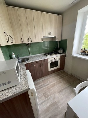 Продам однокомнатную (1-комн.) квартиру, Гагарина ул, 26, Симферополь г