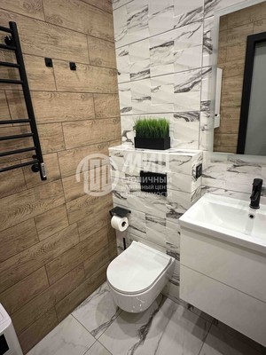 Продам однокомнатную (1-комн.) квартиру, Сколковское ш, 40к1, Москва г