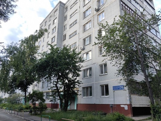 Продам однокомнатную (1-комн.) квартиру, Ямашева пр-кт, 74, Казань г