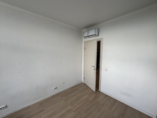 Продам трехкомнатную (3-комн.) квартиру, Сосновая ул, 1к3, Котельники г