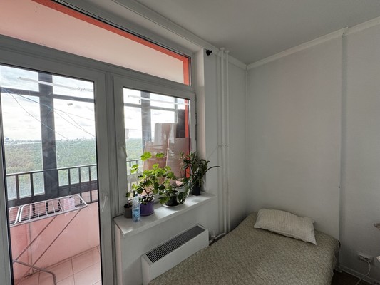 Продам трехкомнатную (3-комн.) квартиру, Сосновая ул, 1к3, Котельники г