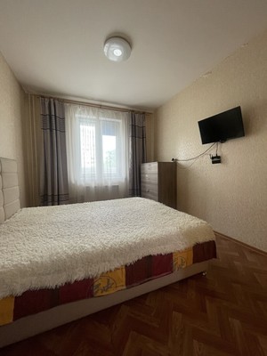 Продам двухкомнатную (2-комн.) квартиру, Ангарская ул, 45к3, Москва г