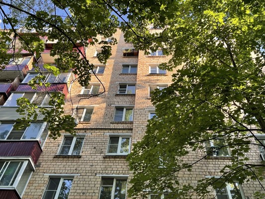 Продам однокомнатную (1-комн.) квартиру, Черницынский проезд, 6к1, Москва г