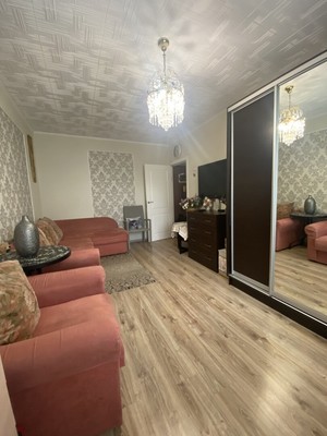 Продам трехкомнатную (3-комн.) квартиру, Дорожная ул, 36, совхоза "Останкино" п