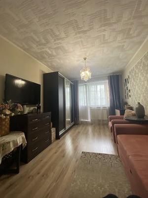 Продам трехкомнатную (3-комн.) квартиру, Дорожная ул, 36, совхоза "Останкино" п