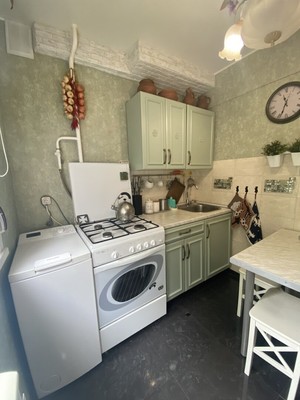 Продам трехкомнатную (3-комн.) квартиру, Дорожная ул, 36, совхоза "Останкино" п