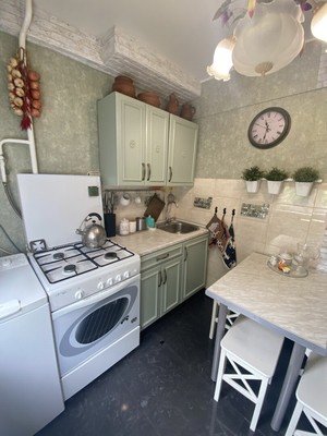Продам трехкомнатную (3-комн.) квартиру, Дорожная ул, 36, совхоза "Останкино" п