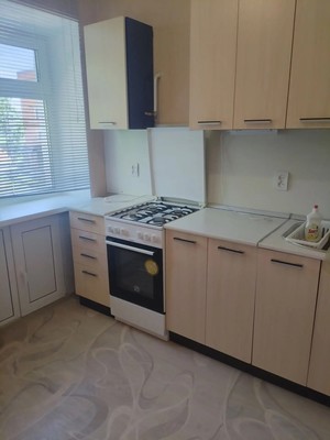 Продам двухкомнатную (2-комн.) квартиру, Баумана ул, 14, Алексин г