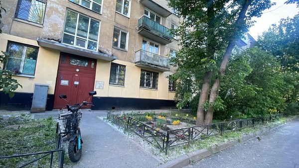 Продам двухкомнатную (2-комн.) квартиру, Краснопутиловская ул, 52А, Санкт-Петербург г