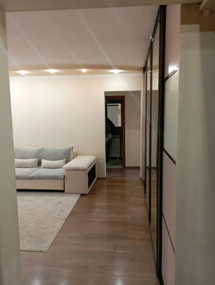 Продам трехкомнатную (3-комн.) квартиру, Батурина ул, 19, Красноярск г
