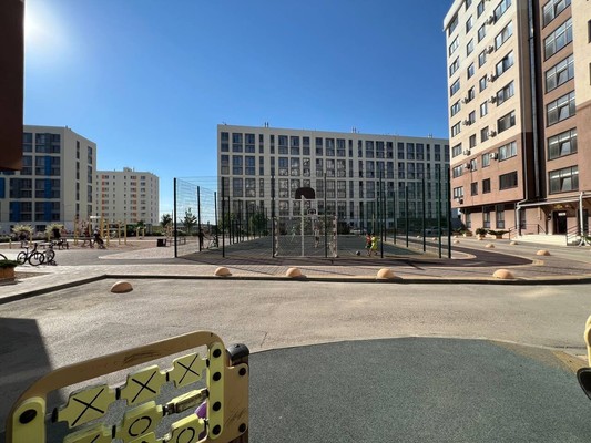 Продам однокомнатную (1-комн.) квартиру, Парковая ул, 1к1, Белоглинка с