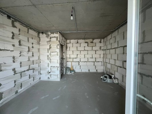Продам однокомнатную (1-комн.) квартиру, Парковая ул, 1к1, Белоглинка с