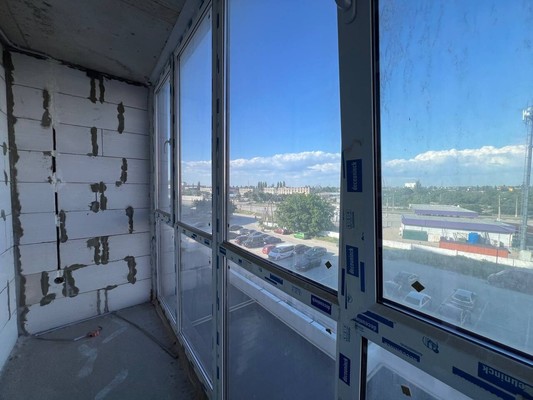Продам однокомнатную (1-комн.) квартиру, Парковая ул, 1к1, Белоглинка с
