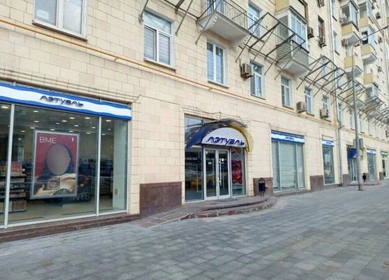 Сдам торговое помещение 593 м2, Ленинский пр-кт, 72/2, Москва г