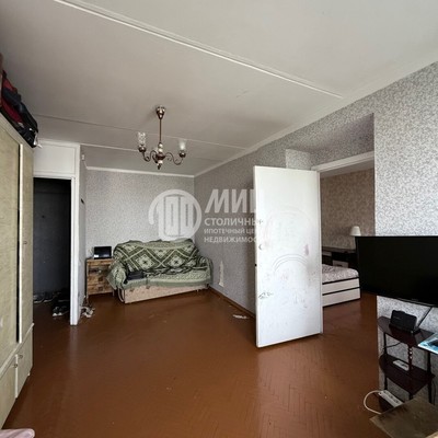 Продам двухкомнатную (2-комн.) квартиру, Астрадамская ул, 5, Москва г