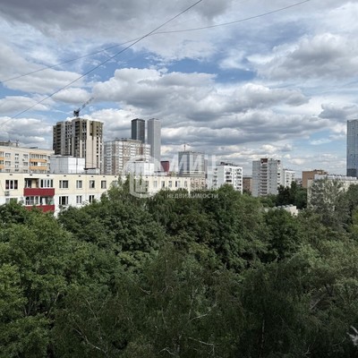 Продам двухкомнатную (2-комн.) квартиру, Астрадамская ул, 5, Москва г